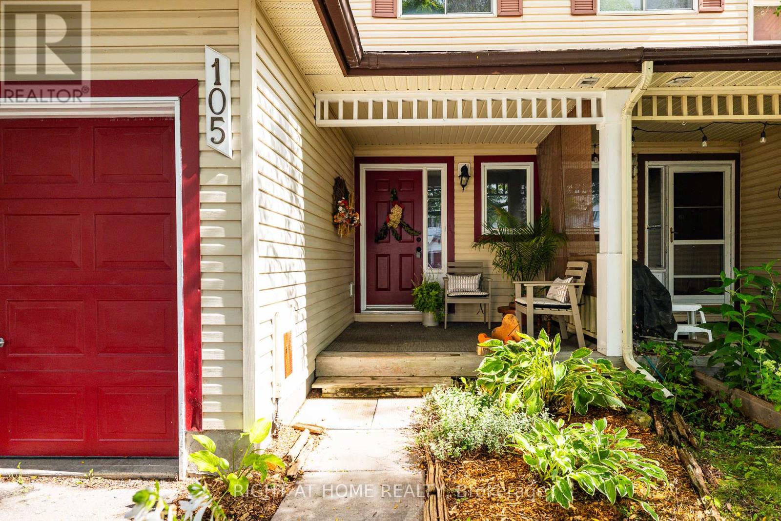 105 CRAMPTON DRIVE - 4