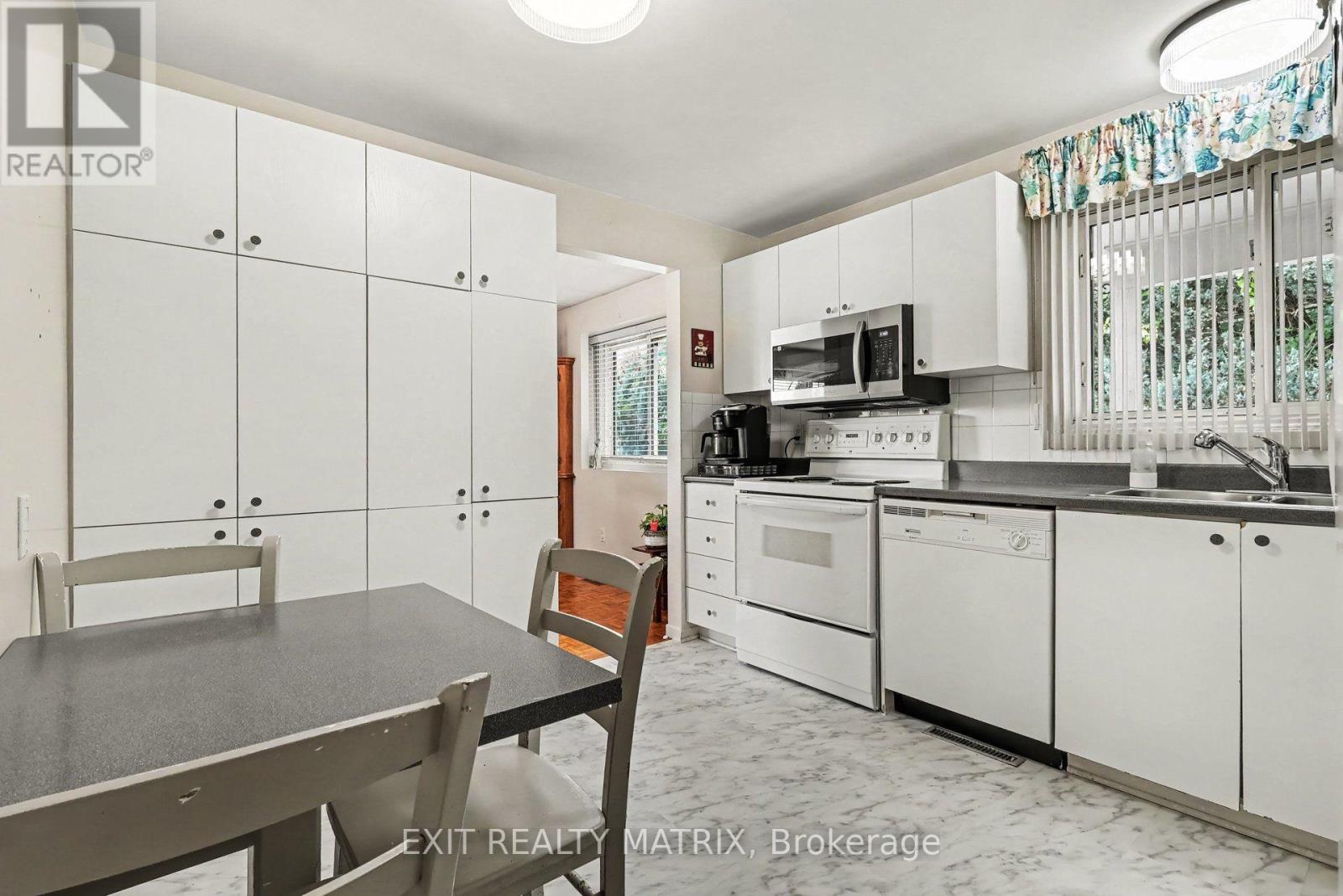 1887 ELMRIDGE DRIVE - 12