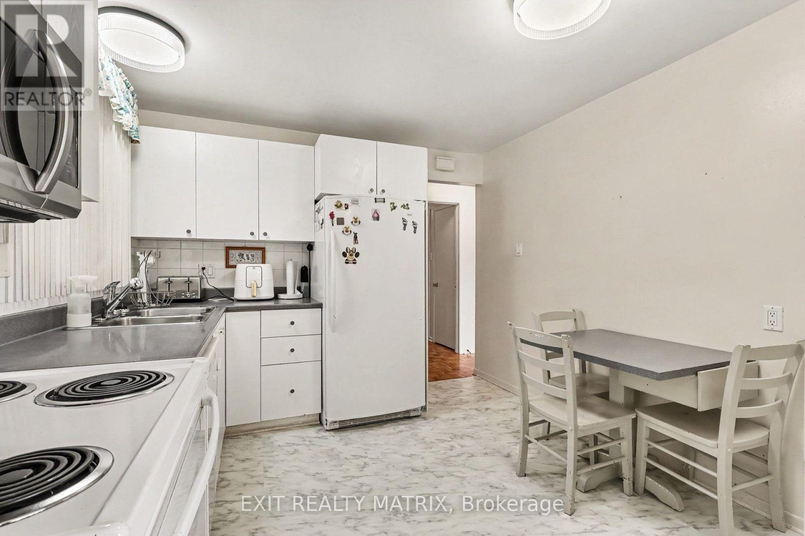 1887 ELMRIDGE DRIVE - 15