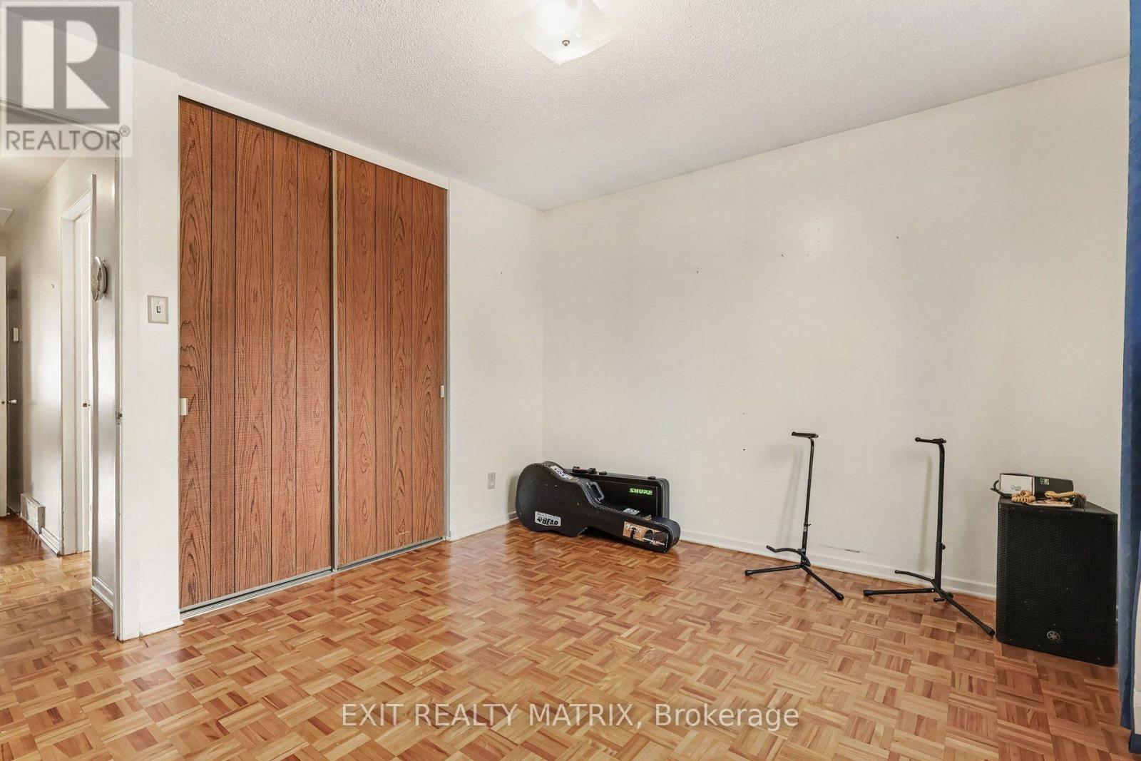 1887 ELMRIDGE DRIVE - Image 20
