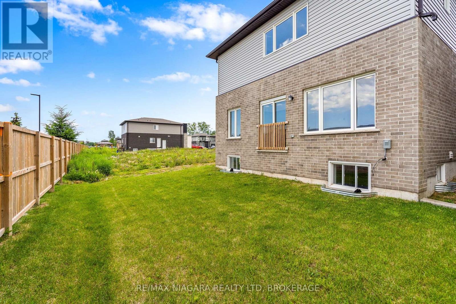 218 WELLANDVALE ROAD - 26