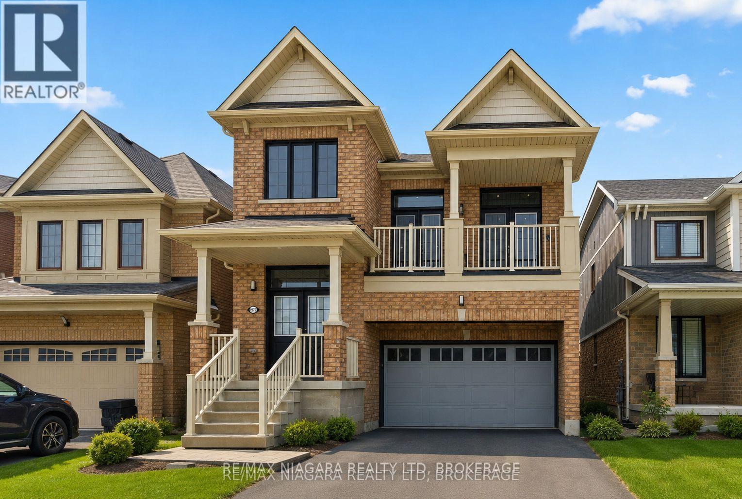 8139 BUCKEYE CRESCENT, Niagara Falls (Brown) — photo 1