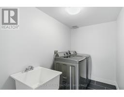 8139 Buckeye Crescent, Niagara Falls, ON L2H2Y6 Photo 15