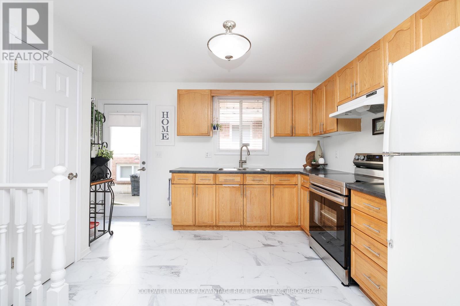 11 WOODLAND DRIVE - Image 7