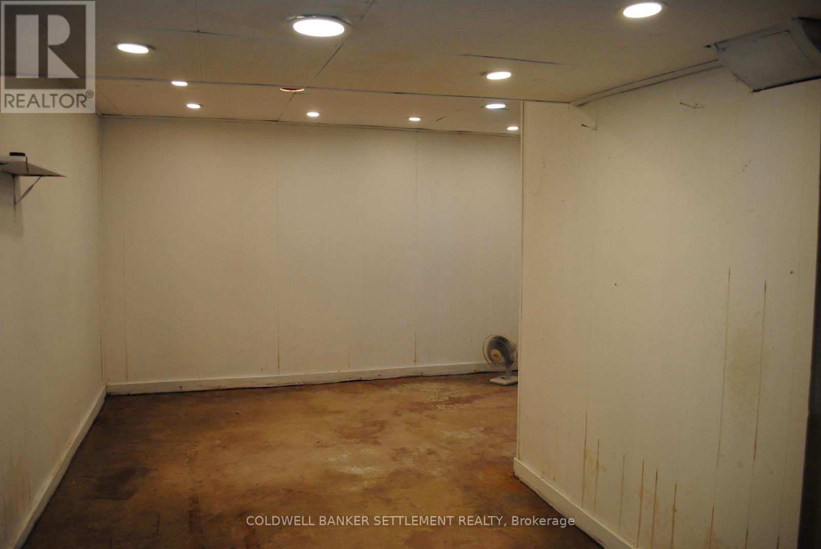 48 PINE STREET - 21