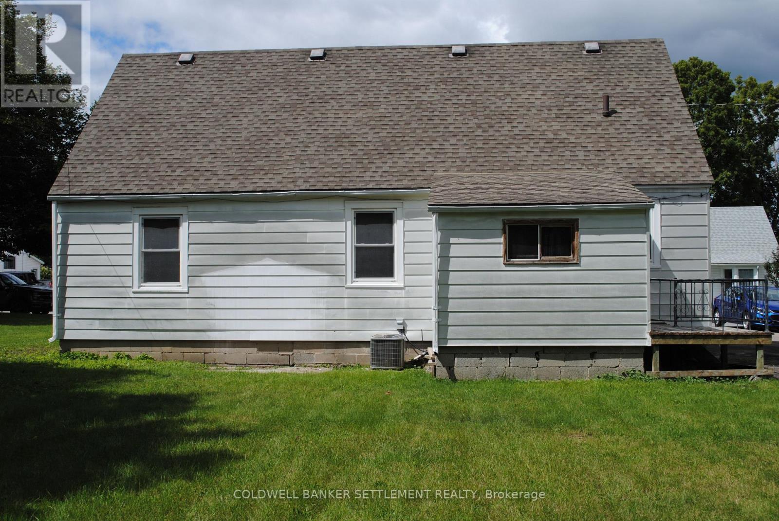 48 PINE STREET - Image 4