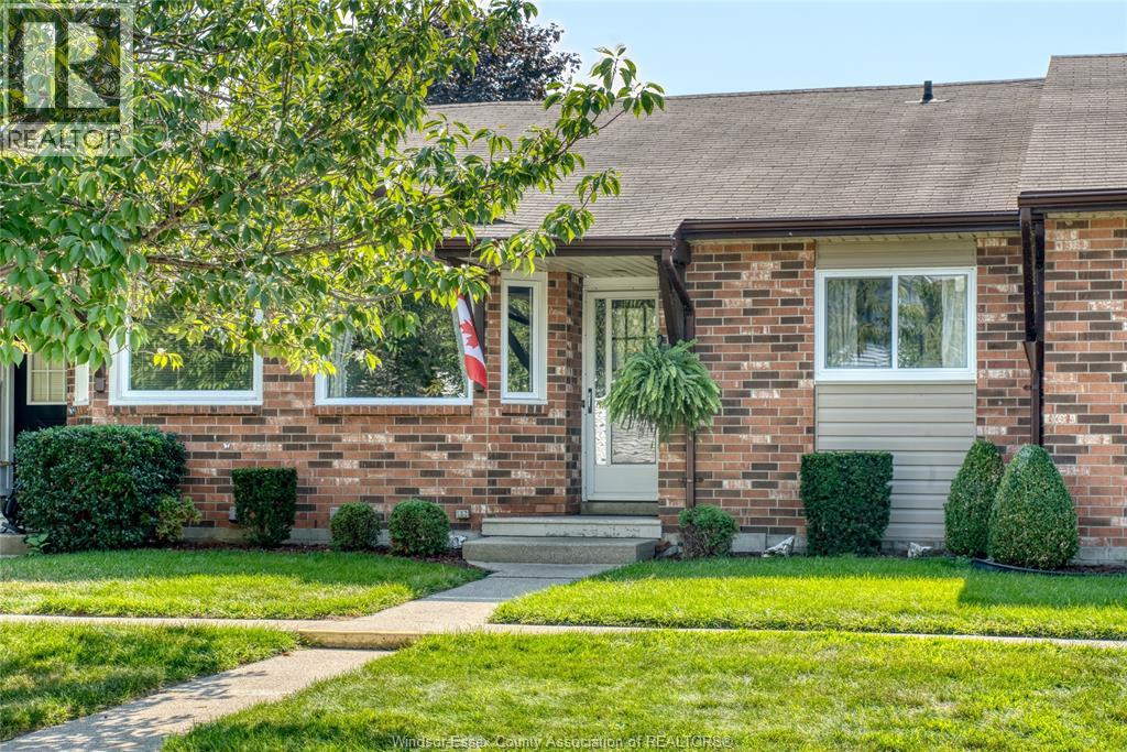 #20 7 CHERRY Lane, Leamington, Ontario, N8H5A5, Leamington, Ontario — photo 2 of 5