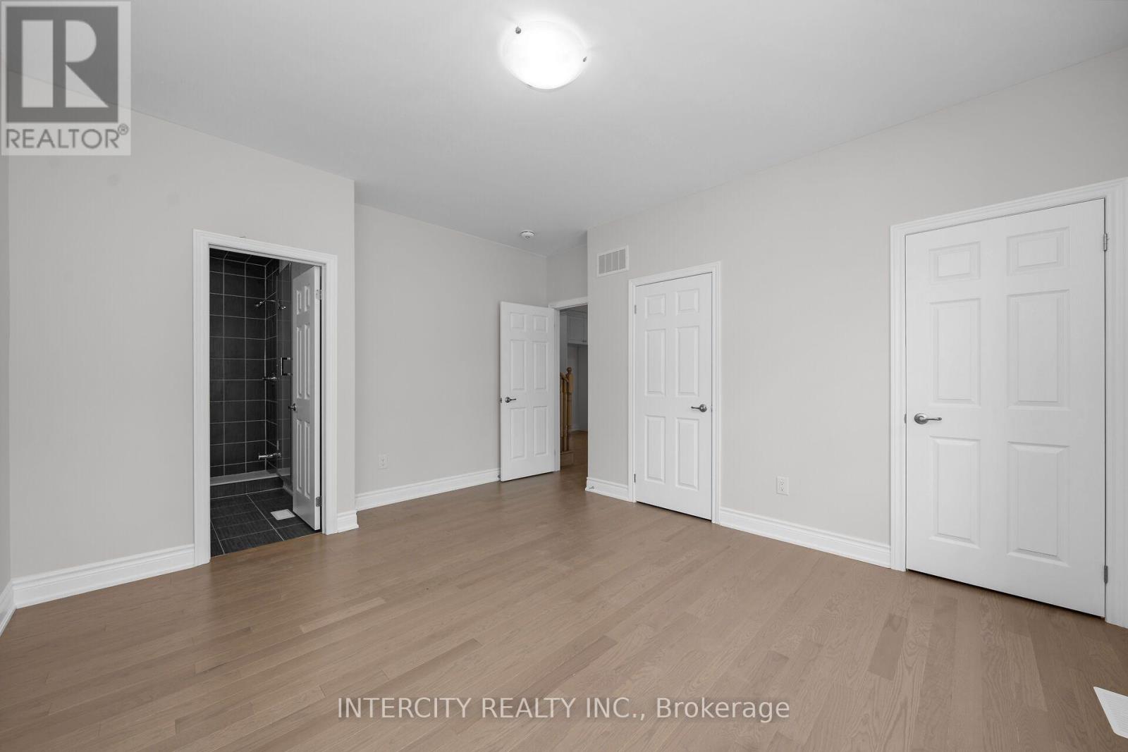 33 RUBY LANE - 15