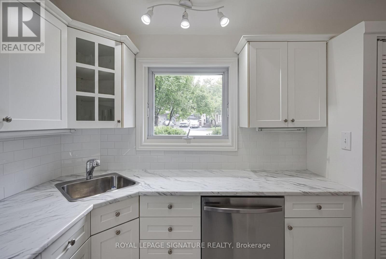 16 BURDOCK LANE - Image 6