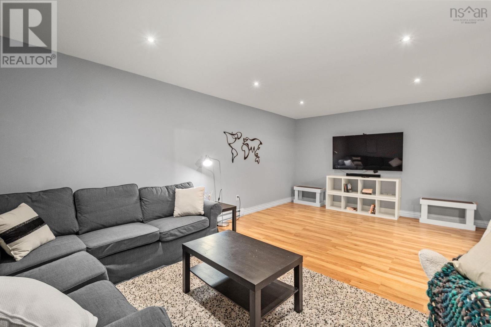 38 Greenside Lane - Image 35