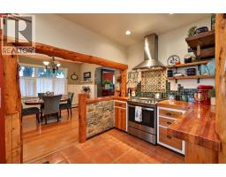 405 3 Avenue W, Cardston, AB T0K0K0 Photo 12