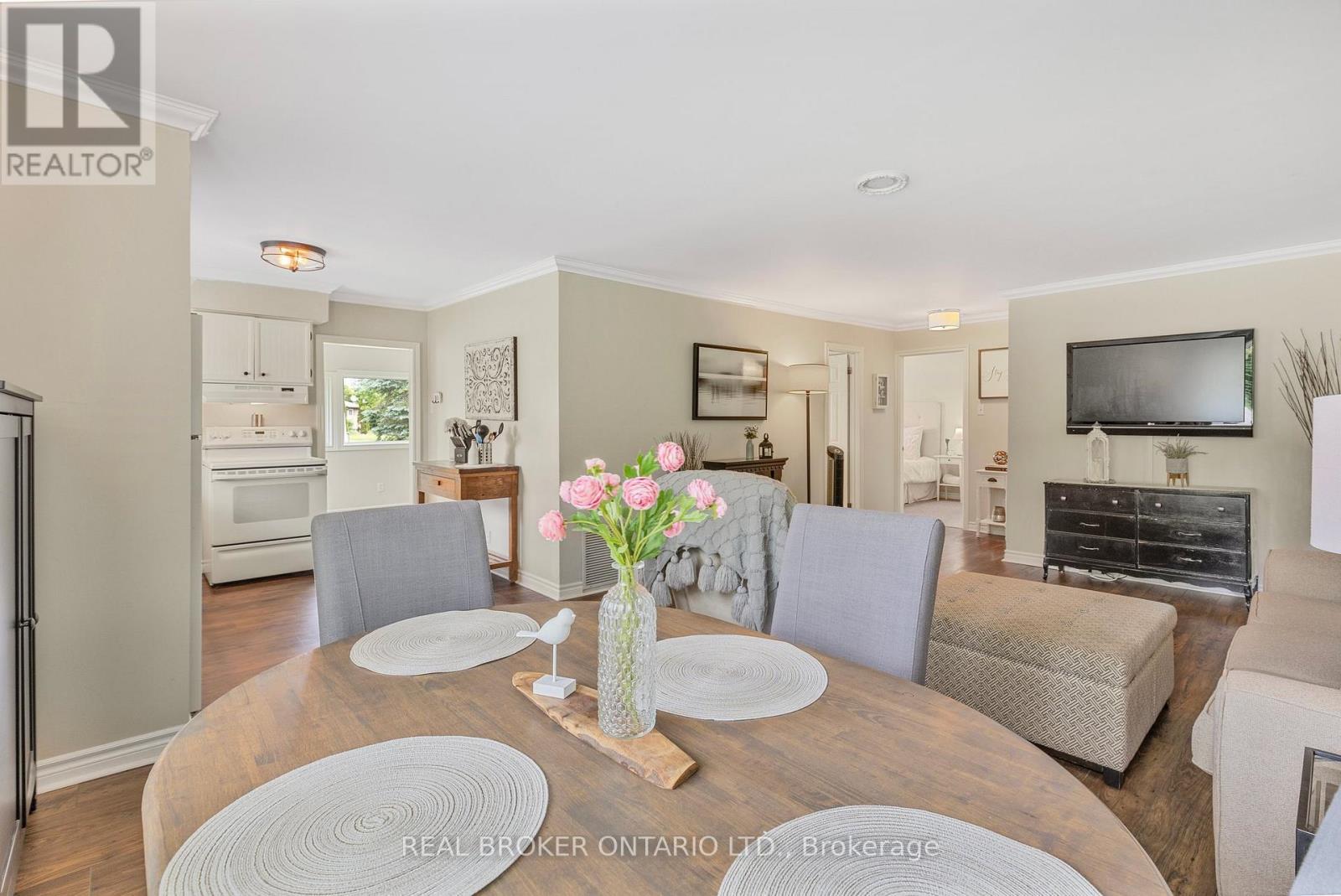 23 OWEN ROAD - 11