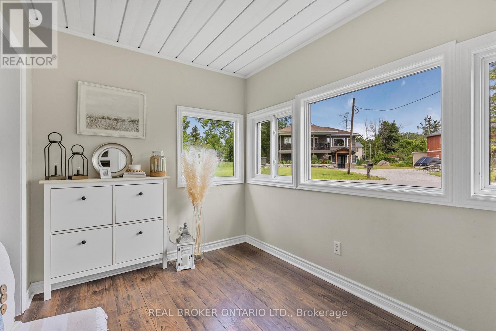 23 OWEN ROAD - 4
