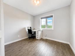 29 Tallgrass Lane Nw, Altona, MB R0G0B1 Photo 11