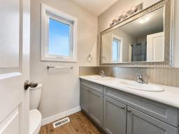 29 Tallgrass Lane Nw, Altona, MB R0G0B1 Photo 13
