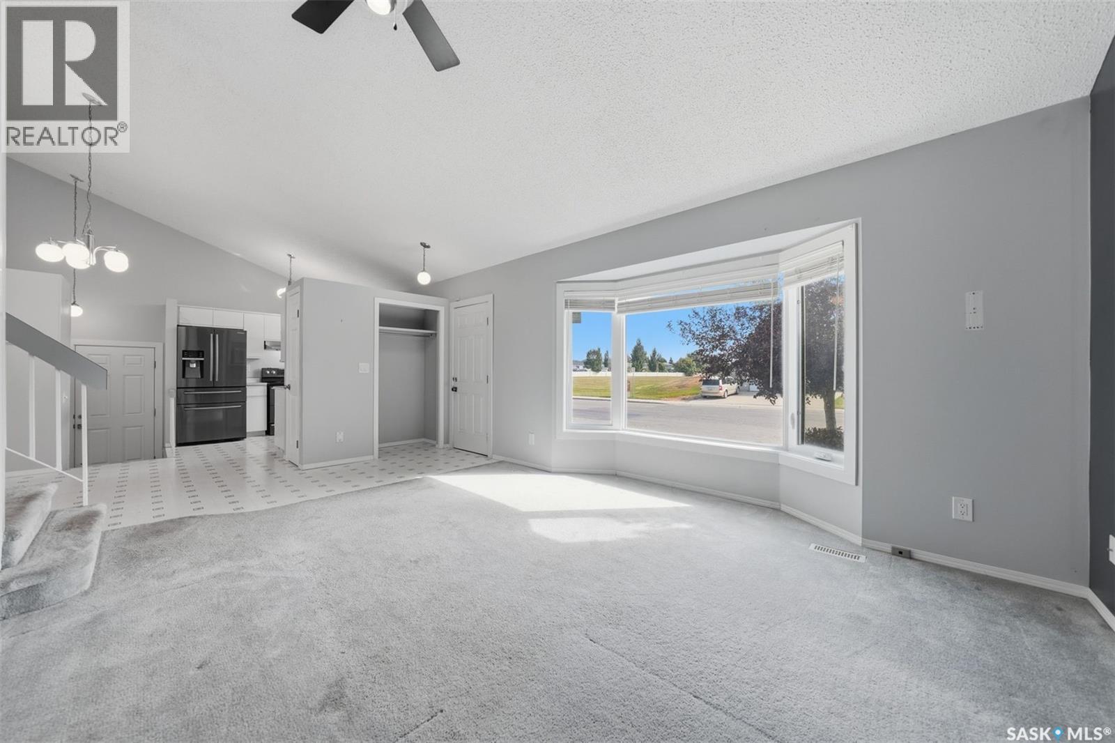 515 Kerr ROAD, Saskatoon, Saskatchewan, S7N3R4, Saskatoon, Saskatchewan — photo 3 of 5