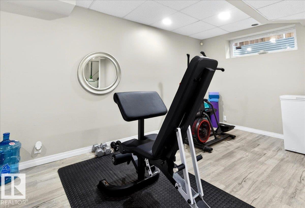 21339 91 AV NW - 33