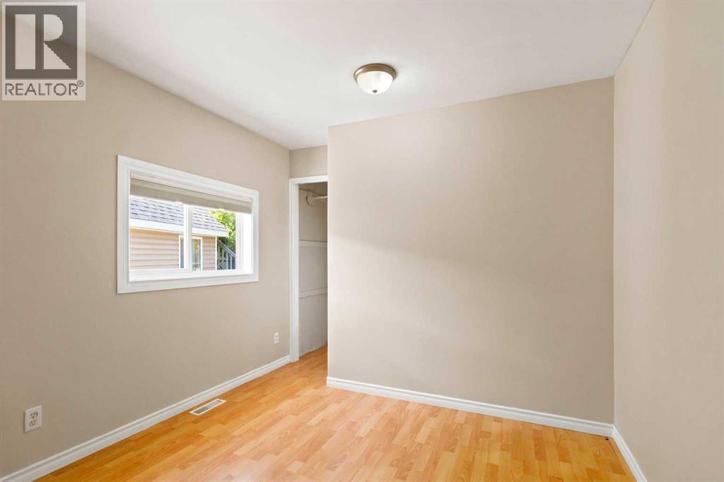 108 Grecian Place - 15