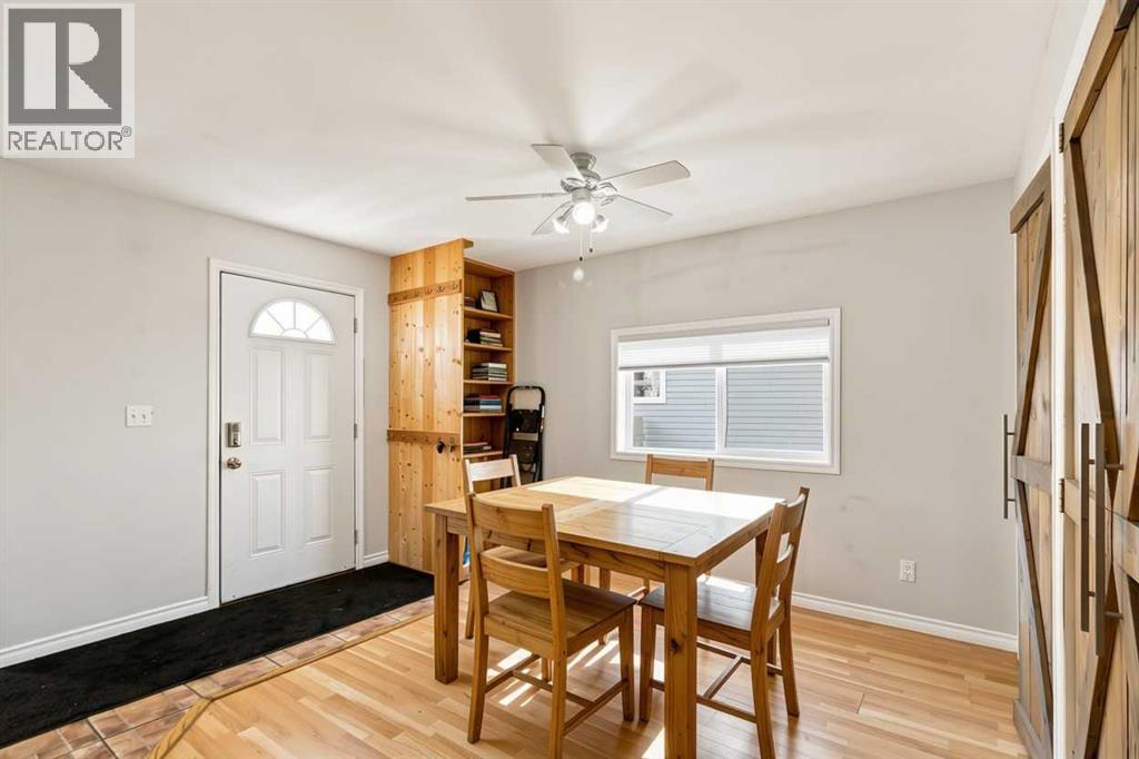 108 Grecian Place - Image 3