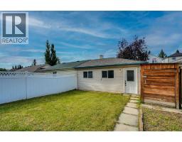 7152 Sierra Morena Boulevard SW - photo 33