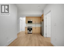 612 12 Avenue NE - photo 25
