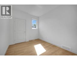 612 12 Avenue NE - photo 13