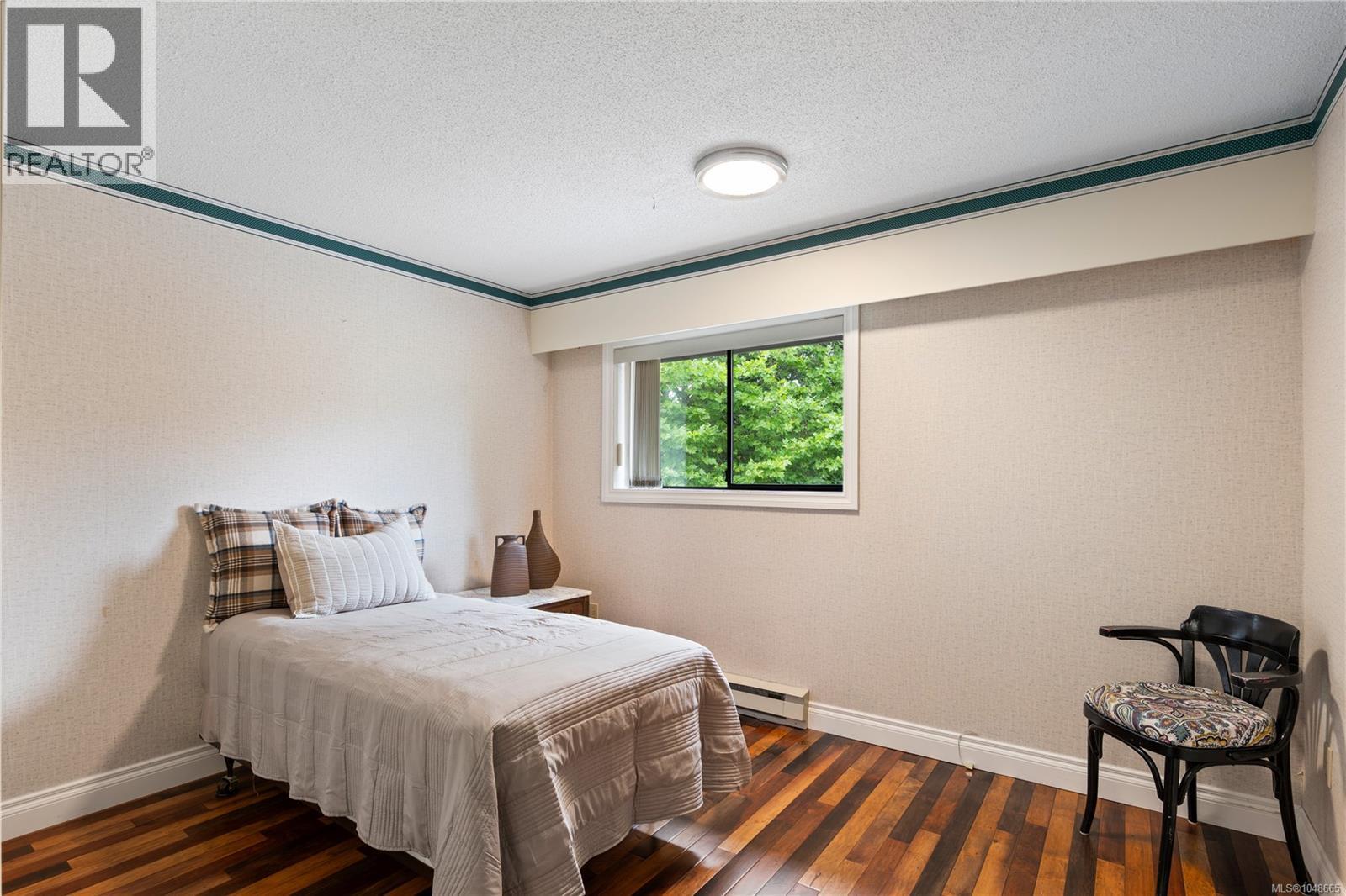 15 10457 Resthaven Drive, Sidney