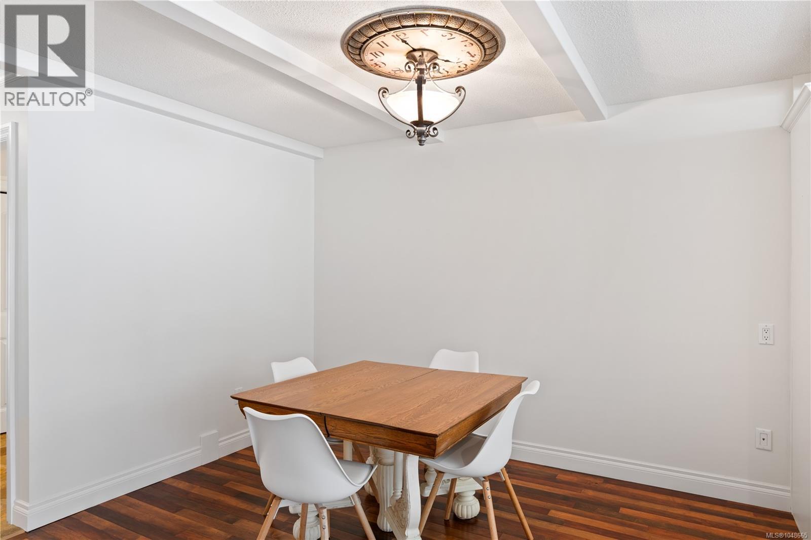 15 10457 Resthaven Drive, Sidney