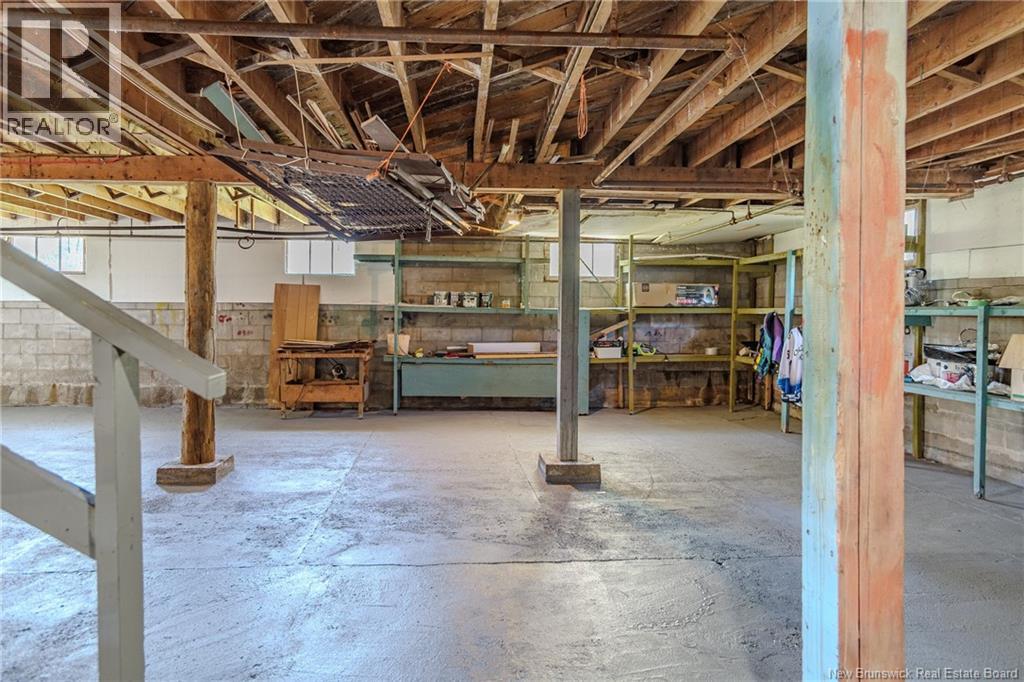 639 Main Street - Image 32