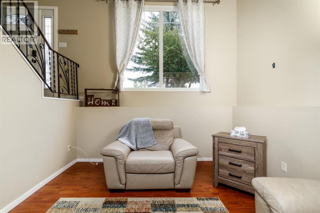 Listing photo – 152 Dundee Crescent, Penhold