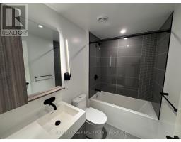 405 - 117 Broadway Avenue, Toronto, ON M4P1V3 Photo 6