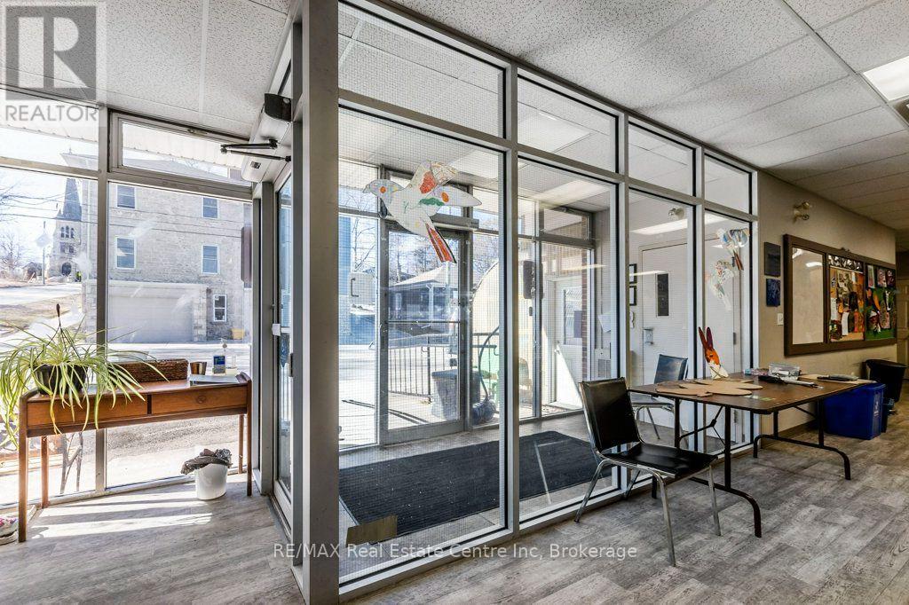 280 ST PATRICK STREET W, Centre Wellington (Fergus) — photo 6