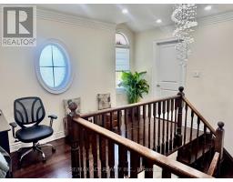 1011 Cameo Street, Pickering, ON L1X0G3 Photo 17