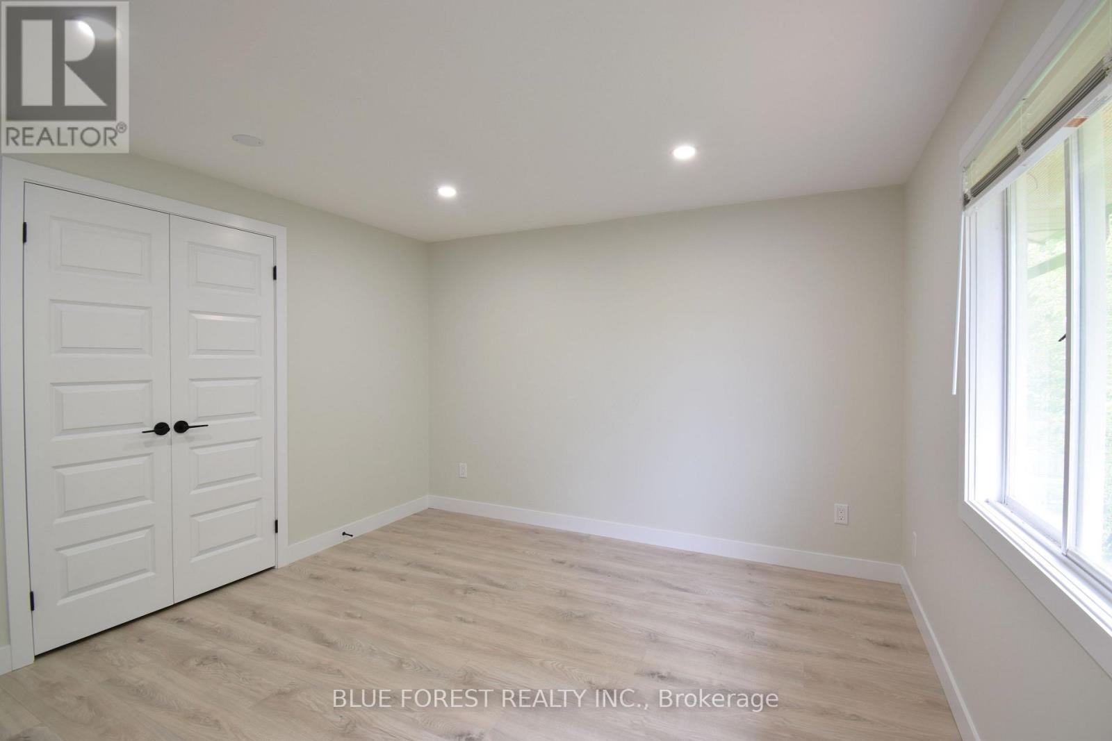 1048 MAHOGANY ROAD - 16