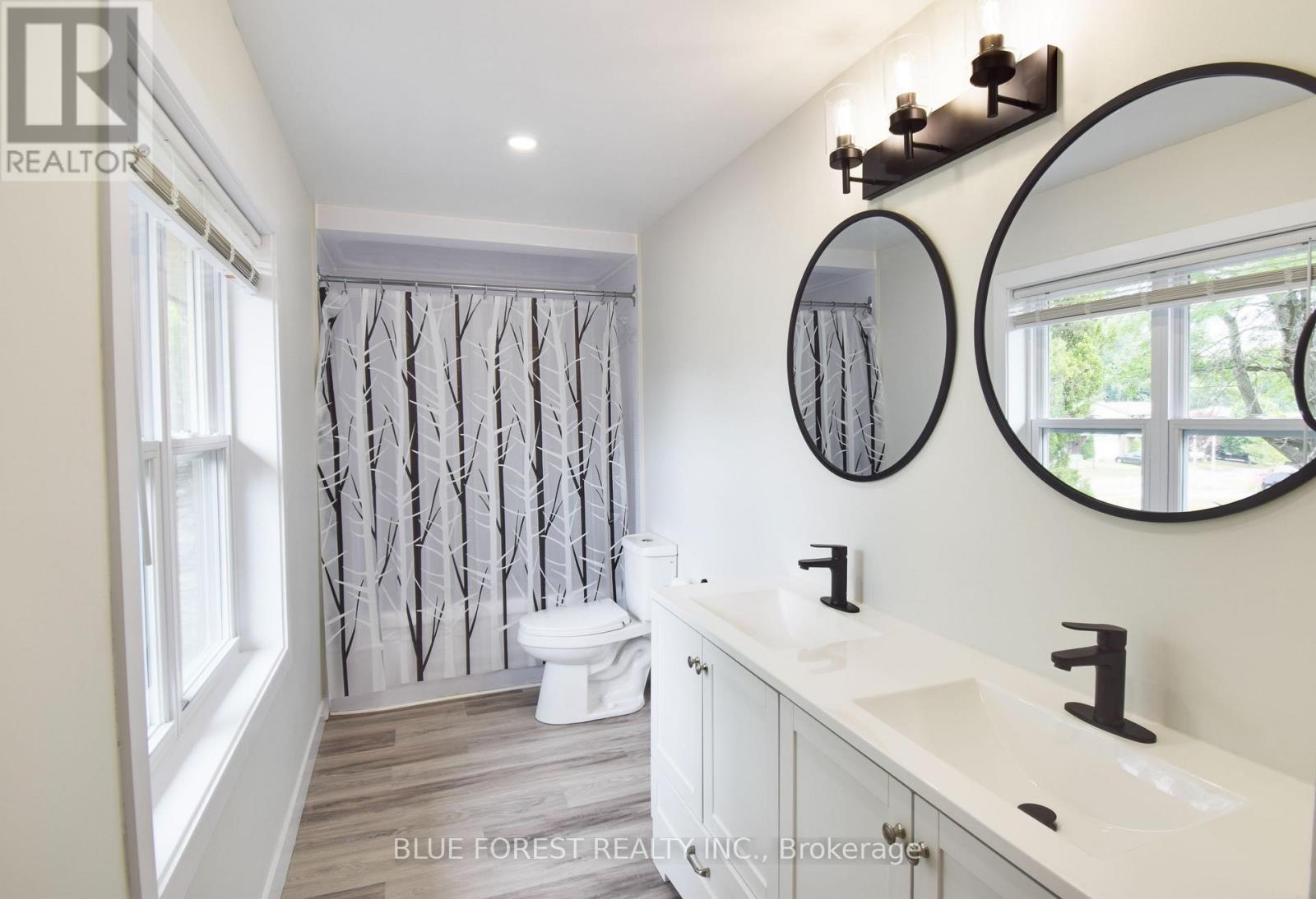 1048 MAHOGANY ROAD - Image 21