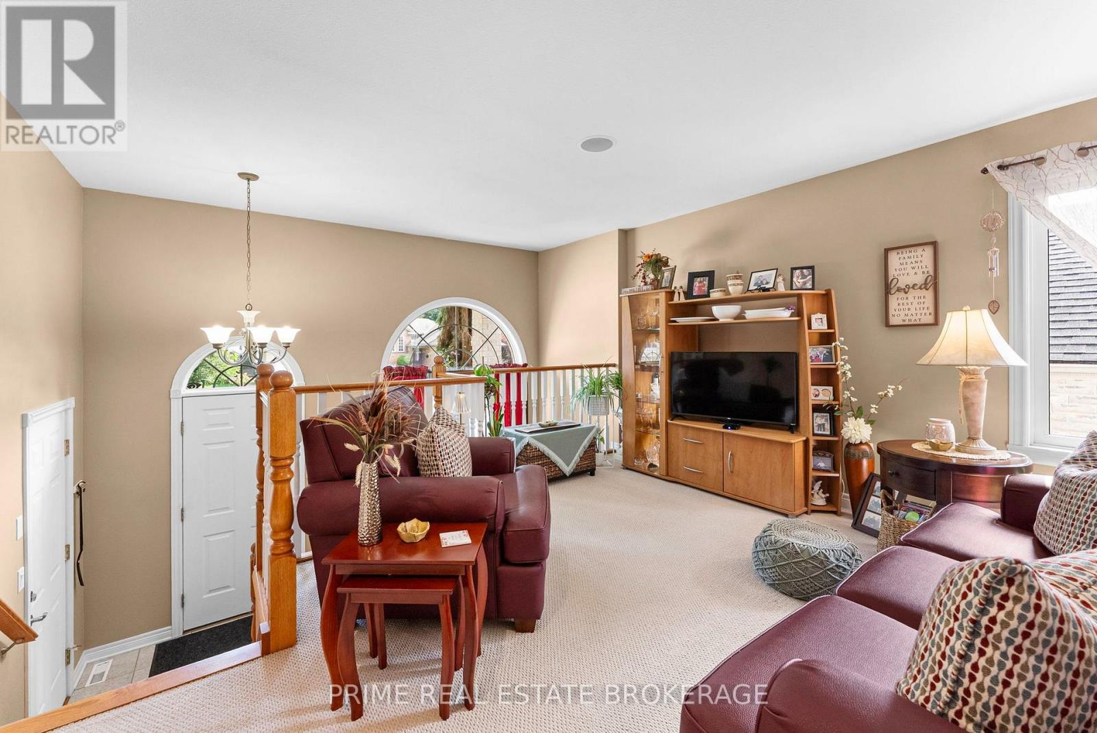 102 RIDGE STREET - Image 7