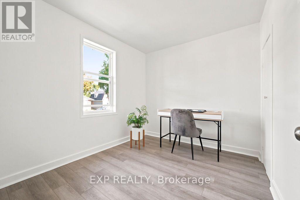 399 HAIG AVENUE - Image 22