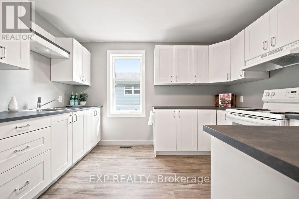 399 HAIG AVENUE - 34