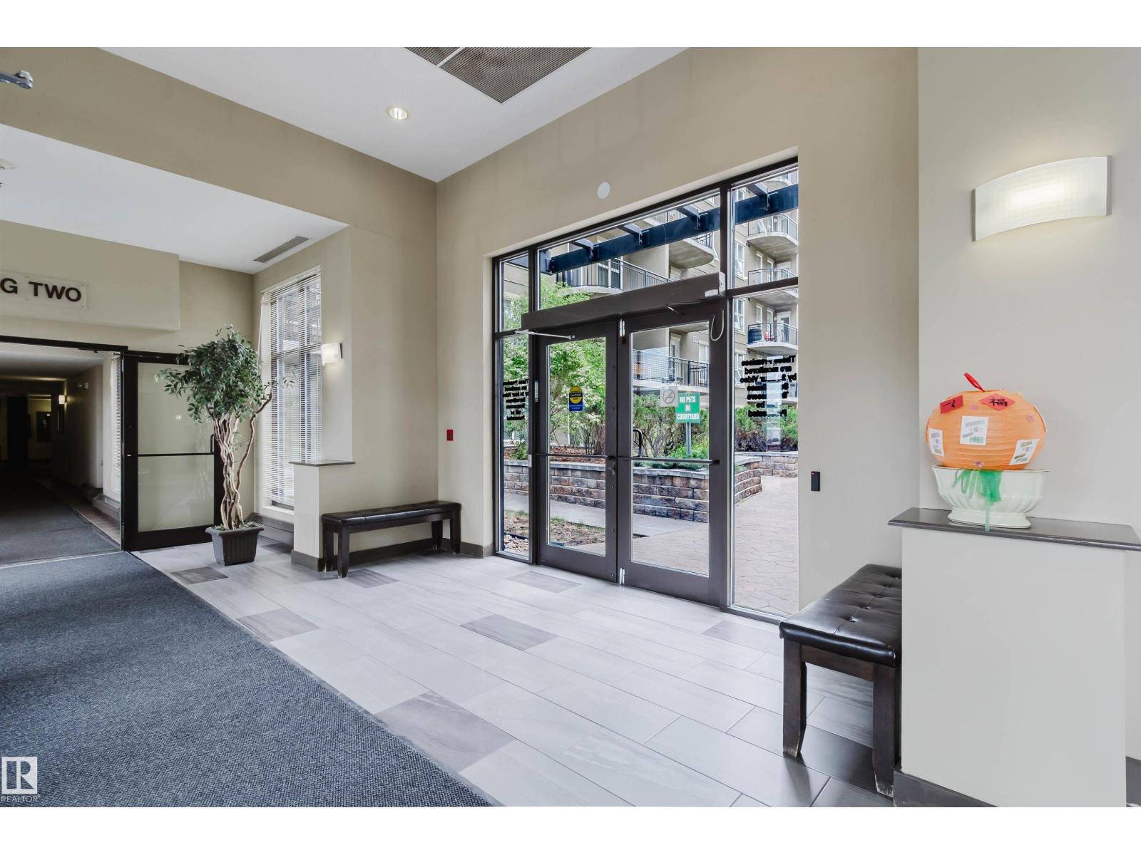 #1-405 4245 139 AV NW - 2