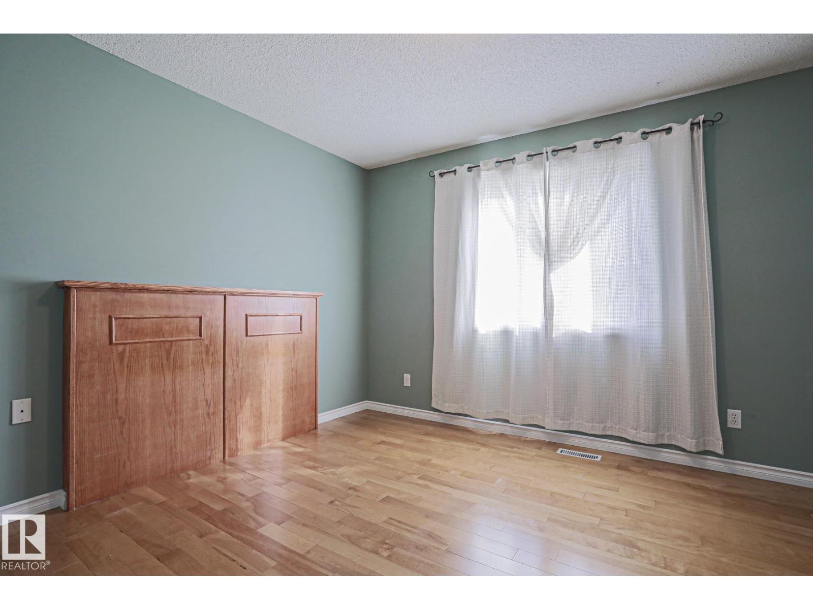 15031 135 ST NW - 31