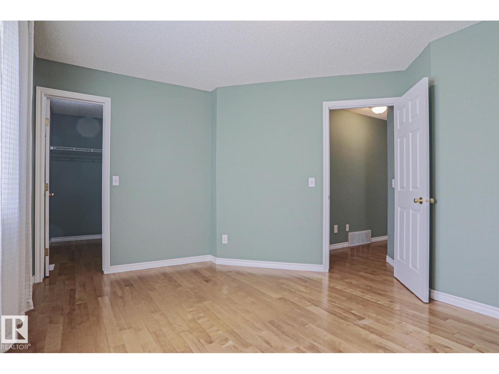 15031 135 ST NW - 33