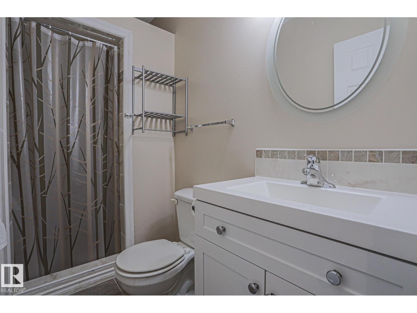 15031 135 ST NW - 45