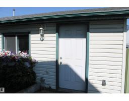 Storage - 15031 135 St Nw Nw, Edmonton, AB T6V1M9 Photo 9