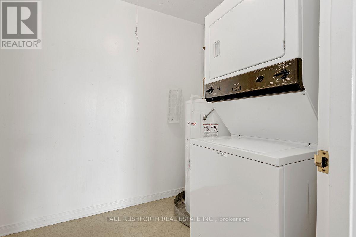 #2006 199 KENT STREET - Image 19