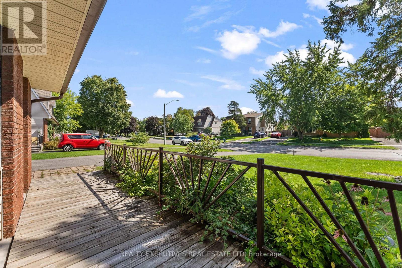 41 WINCHESTER DRIVE - 4