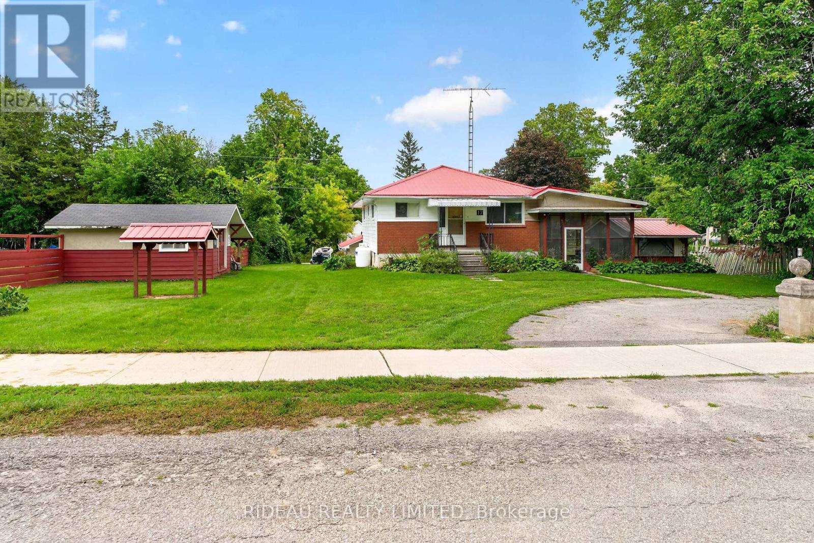 Property for sale at 17 COLBORNE STREET