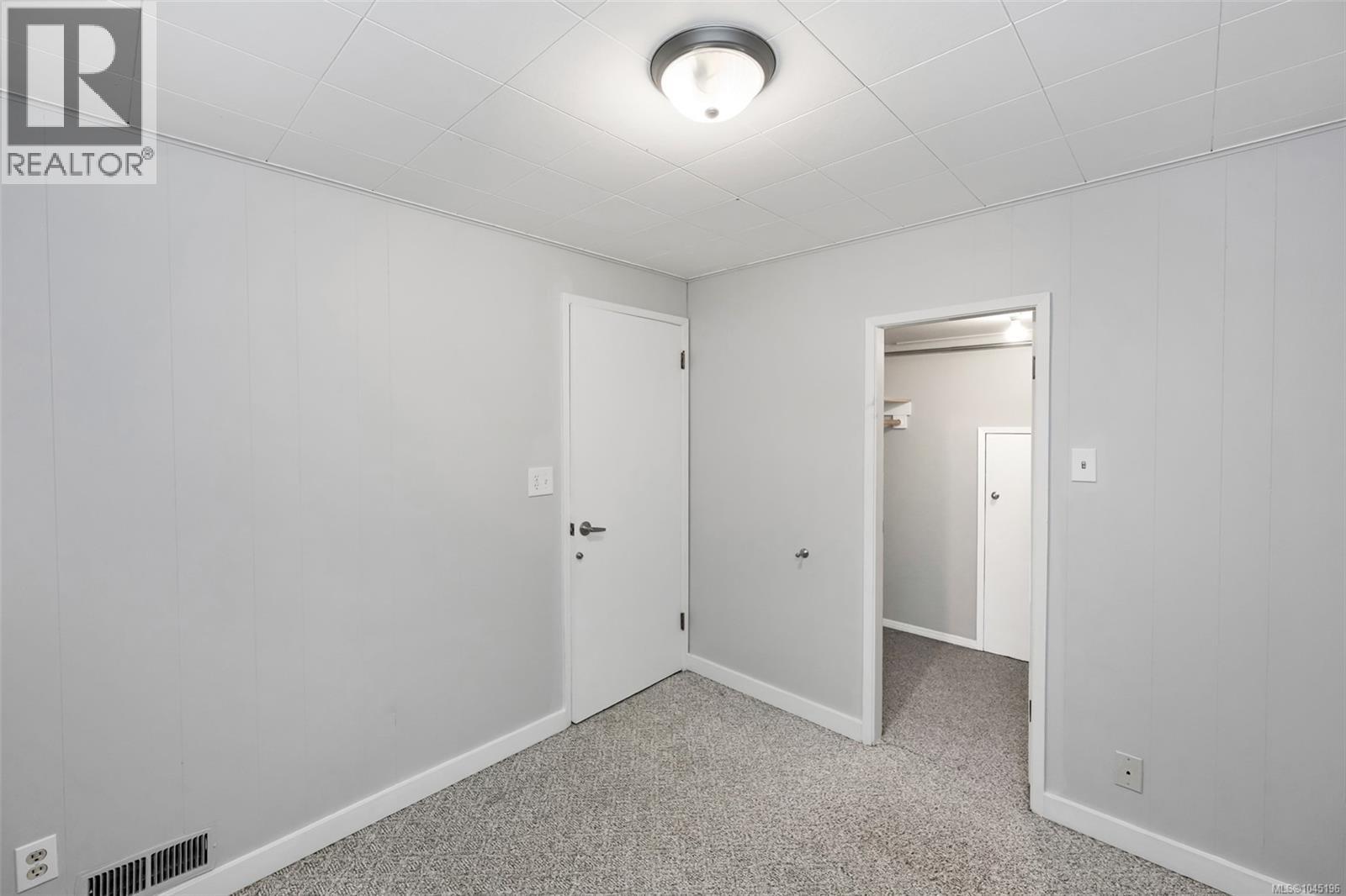 1656 Stanhope Pl - Image 32