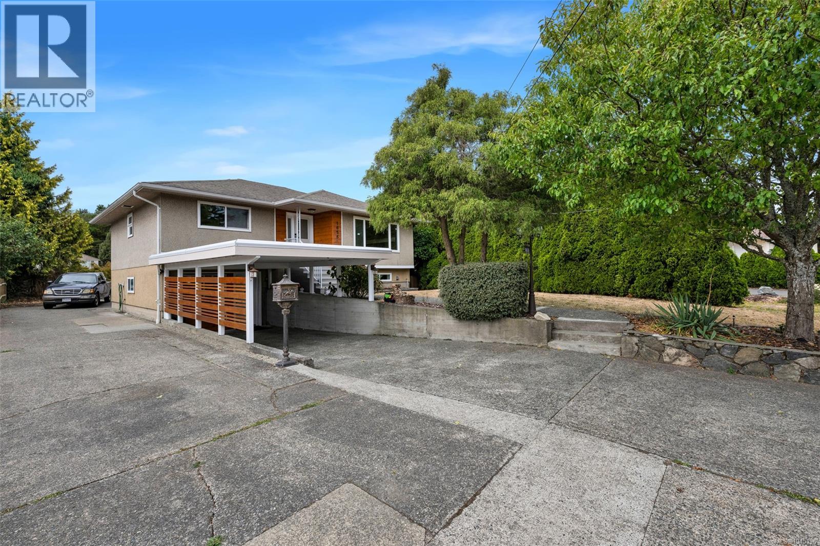 1656 Stanhope Pl - 39