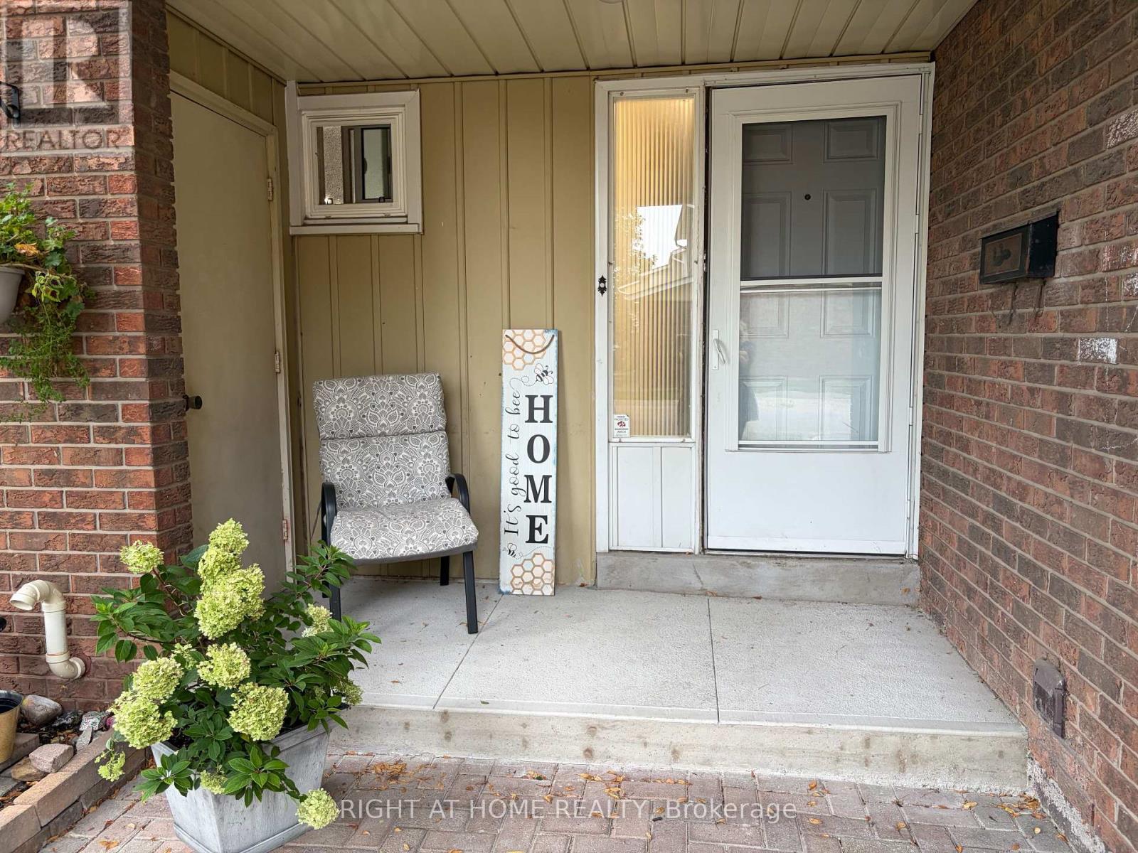 #5 5021 PINEDALE AVENUE - 2