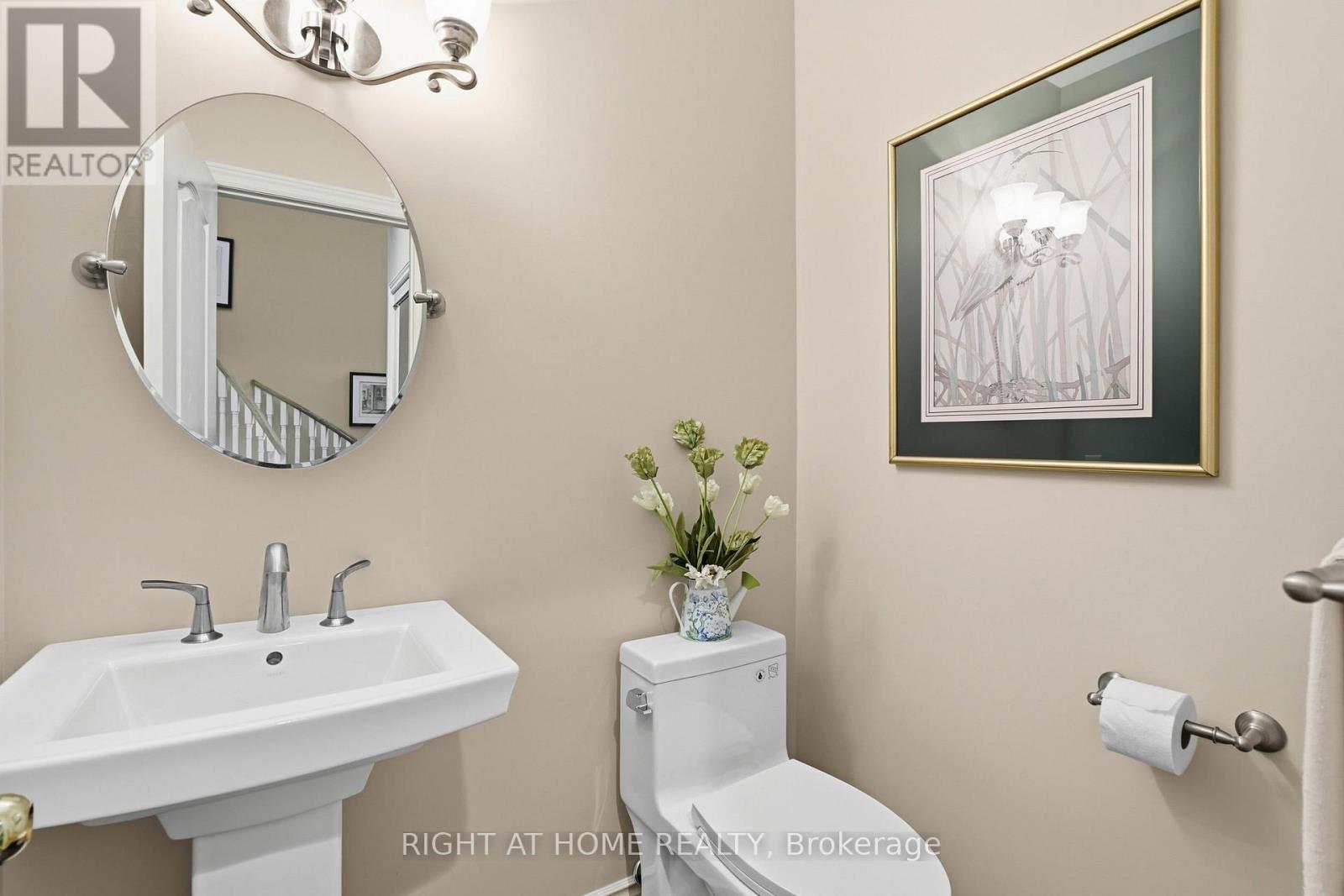 2121 PINEVALLEY CRESCENT - 17